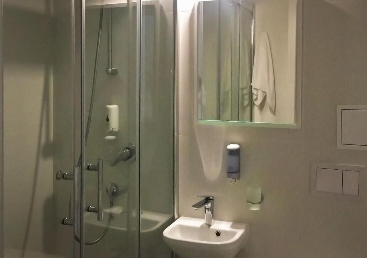 Kyivpasservis Hotel Zewnętrze zdjęcie